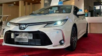 Bảng giá Toyota Corolla Altis tháng 9/2023: Thay đổi đột phá cùng mức giá hấp hẫn