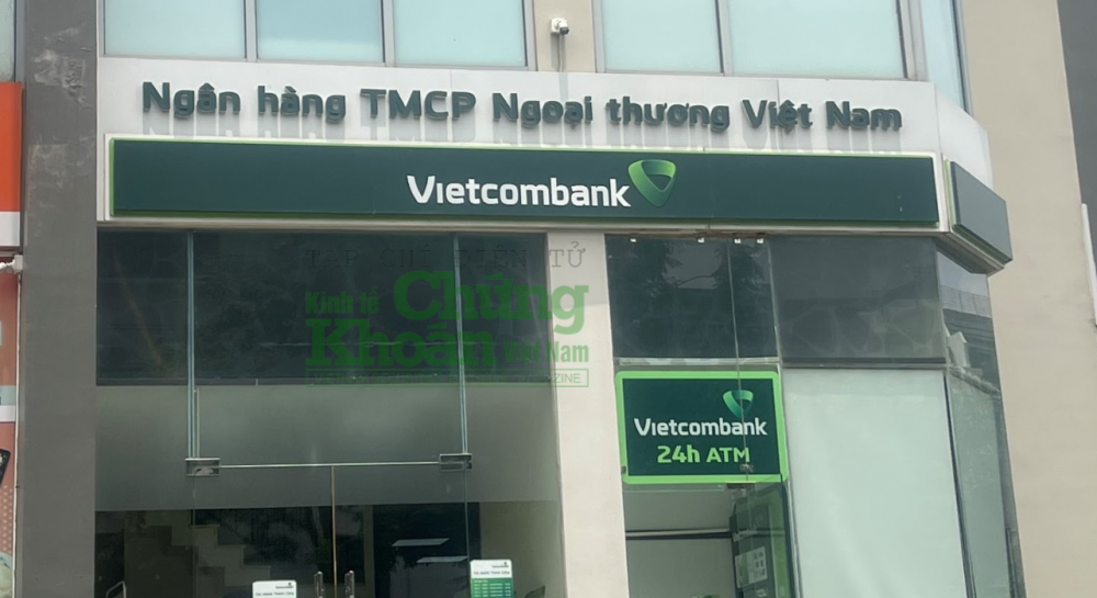 Vietcombank tiếp tục giảm lãi suất huy động, thấp hơn cả giai đoạn Covid-19