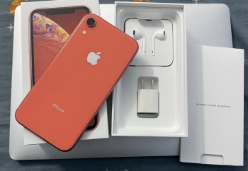 iPhone XR bán xả kho giá rẻ chưa từng có, khách Việt thi nhau xuống tiền