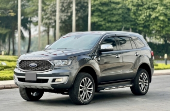 Ford Everest mất giá bao nhiêu sau 3 năm lăn bánh?