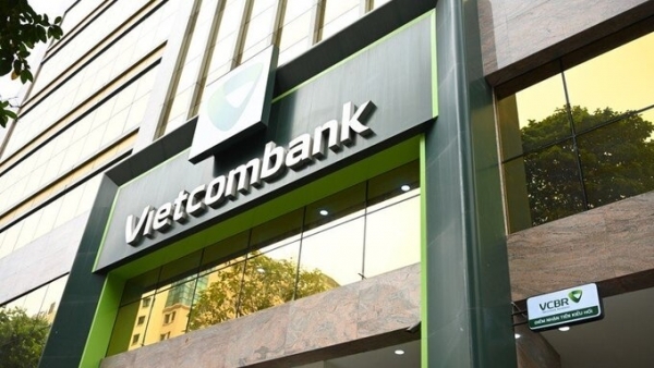 Bản tin tài chính - ngân hàng 2/12: Vietcombank được duyệt tăng vốn, Nam A Bank bổ nhiệm 3 Phó TGĐ