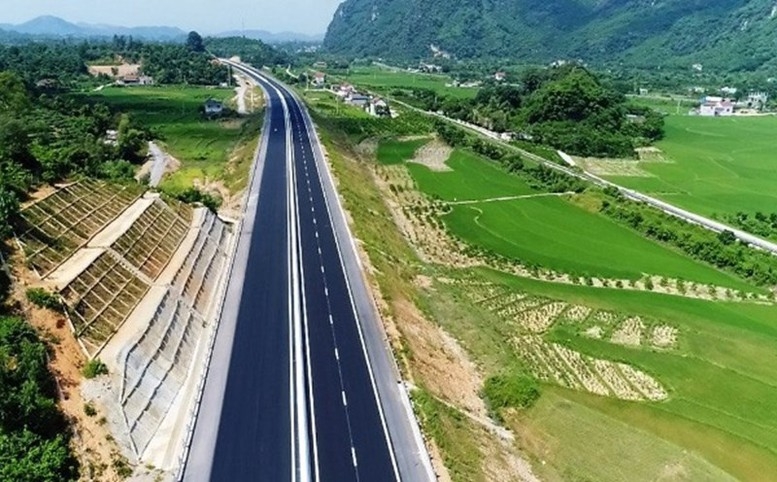 Đấu thầu tại Cao tốc Hòa Bình - Mộc Châu: Đèo Cả - Sơn Hải - Sông Đà 10 trúng thầu