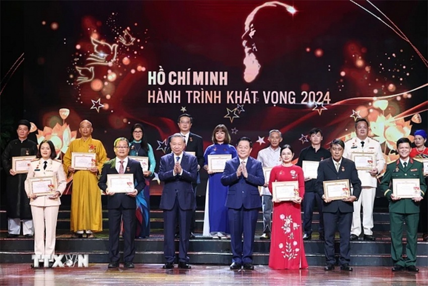 Tổng Bí thư Tô Lâm dự Chương trình “Hồ Chí Minh - Hành trình khát vọng 2024”