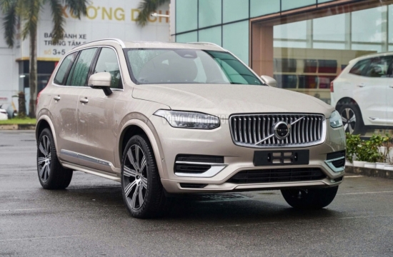 Xe SUV hạng sang 2024 giá từ 3-5 tỷ: Đâu là mẫu ô tô đáng mua nhất?