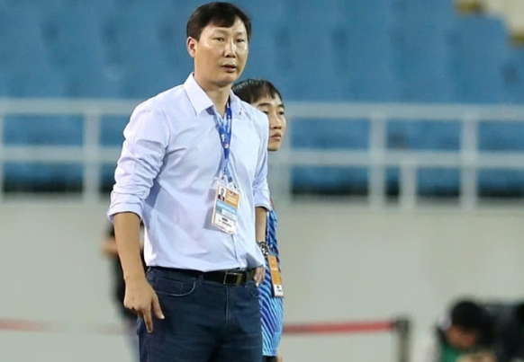 AFF Cup 2024: Vắng nhiều siêu sao, cơ hội nào cho Nguyễn Xuân Son ở tuyển Việt Nam?