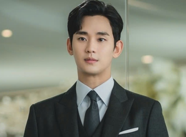 Kim Soo Hyun 'rơi tự do' sau scandal, loạt thương hiệu lớn quay lưng, hàng triệu USD tiền quảng cáo tan thành mây khói