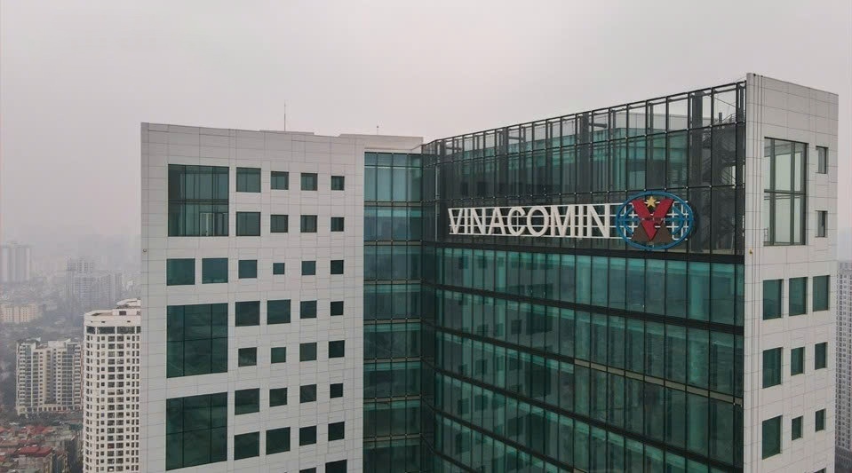 Vinacomin muốn rút toàn bộ 35,37% vốn tại Cơ điện Uông Bí (UEM)