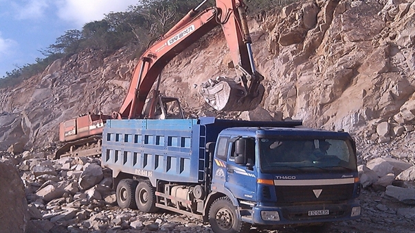 nhung cuoc trung thau kho tin tren san nha