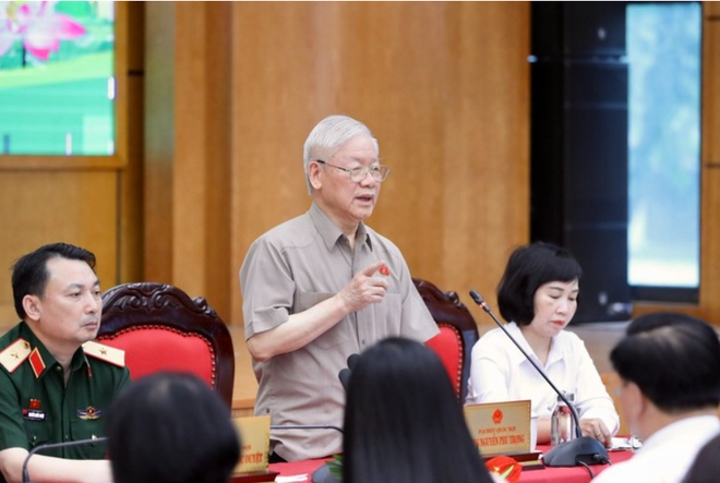 Tổng Bí thư Nguyễn Phú Trọng phát biểu tại buổi tiếp xúc cử tri Hà Nội sáng 23-6