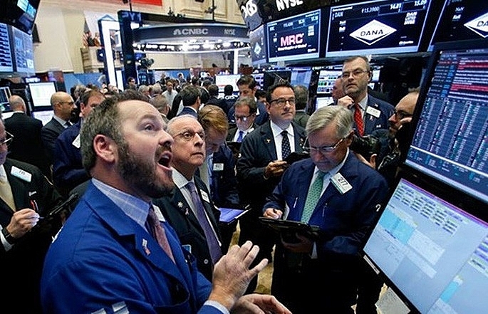 Chứng khoán Mỹ hồi phục cuối phiên, Dow Jones tiến gần 200 điểm