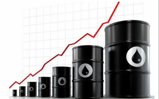 Giá xăng dầu hôm nay 27/6/2022: Một tuần tăng "phi mã"