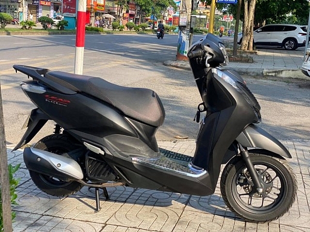 Bảng giá xe máy Honda Lead 2022 mới nhất tháng 7/2022 tại Hà Nội: Tiếp tục chênh giá vì khan hàng