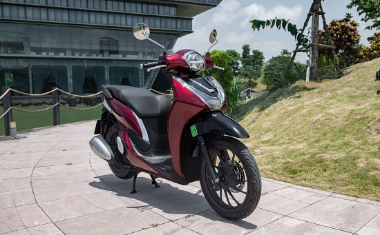 Xe máy Honda SH Mode 2022 xu hướng thời trang, kiểu dáng "chanh xả"