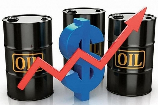 Giá xăng dầu hôm nay 10/7/2022: Dầu thô tăng mạnh