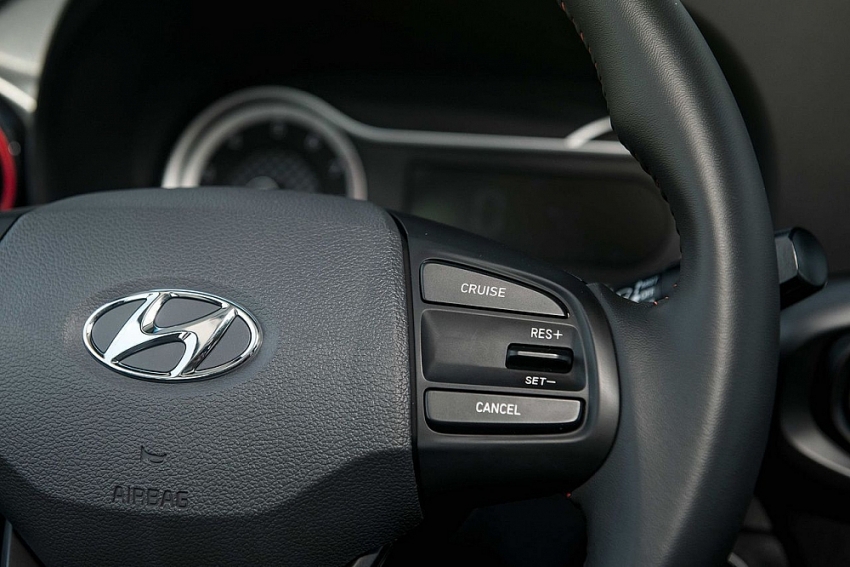 Hyundai i10 2022: Ô tô giá tầm trung, lột xác để chiếm ngôi vương