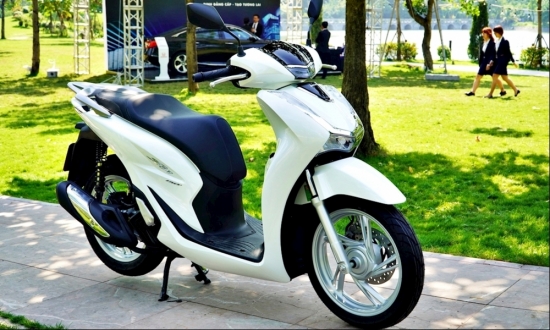 Nên chọn mua xe máy Honda SH Việt Nam cũ đời nào?