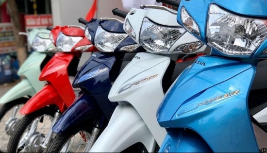 Top 5 xe máy Honda đang chênh giá “khủng” so với niêm yết: “Chiến thần xa lộ” góp mặt