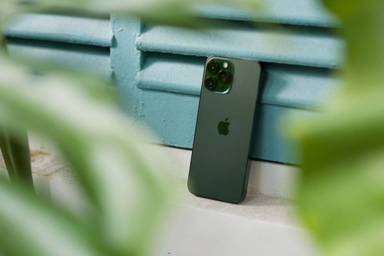 6 mẫu điện thoại iPhone được nhiều người "săn lùng" nhất năm 2022: Giá "không tưởng"