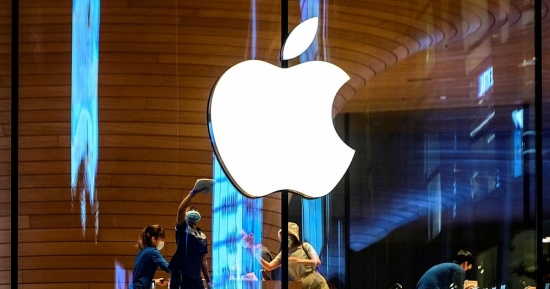 Apple chuyển trạng thái sang phòng thủ, giới đầu tư vội vàng bán ra