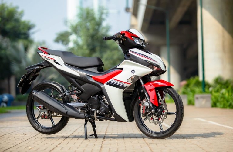 Có gì khác biệt giữa 2 hãng xe máy nổi tiếng Honda và Yamaha?