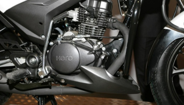 Xuất hiện mẫu xe tay côn rẻ bằng một nửa xe máy Yamaha Exciter 150 gây sốt trên thị trường
