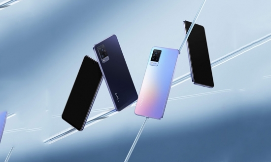 Ra mắt mẫu điện thoại "cạnh tranh" Galaxy A04: Giá "rẻ như cho"