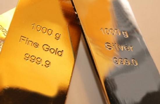 Giá vàng hôm nay 28/7/2022: USD rập rình, vàng "lay động nhẹ"
