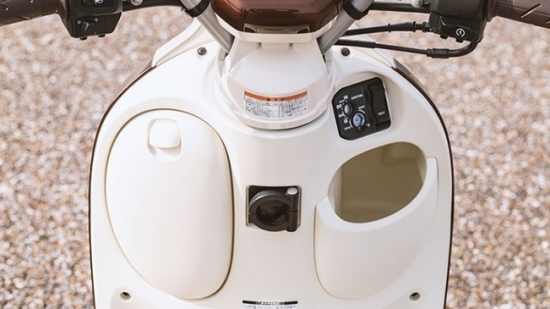 Yamaha tung mẫu xe máy với 3 siêu: "Siêu rẻ - Siêu đẹp - Siêu tiết kiệm xăng"