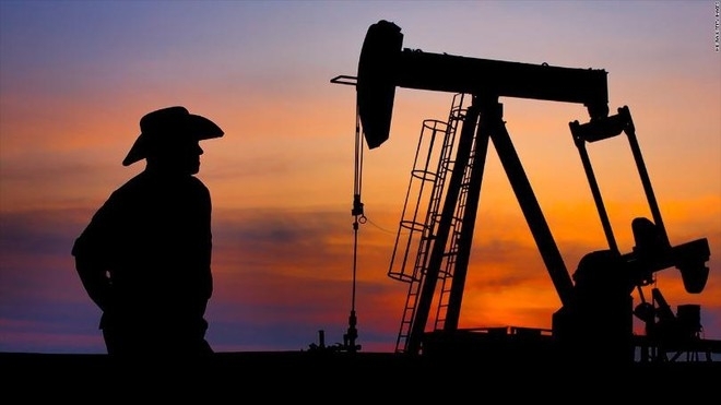 Nghịch lý tại PV Oil (OIL): Lợi nhuận lập đỉnh, cổ phiếu vẫn trượt dài...