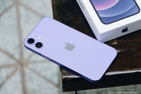 Top 5 chiếc điện thoại iPhone cũ đáng mua nhất tháng 8/2022: iPhone 14 hãy cứ "từ từ"