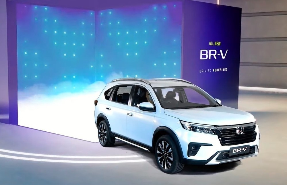 Honda BRV 2022 tiếp tục cải tiến chờ ngày về Việt Nam