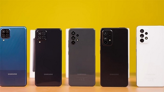 Bảng giá điện thoại Samsung Galaxy A mới nhất tháng 8/2022: Không còn chỗ chê