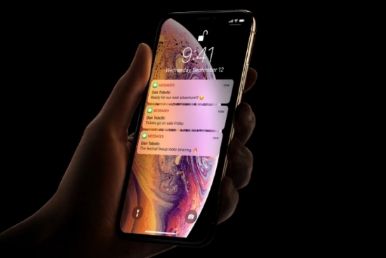 Giá iPhone XS Max giữa tháng 8/2022: Giảm cực sâu, thừa sức "đe nẹt" iPhone 11