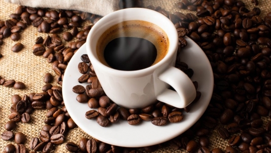 Giá cà phê hôm nay 15/8/2022: Cà phê trong nước tăng tới 4.000 đồng/kg/tuần