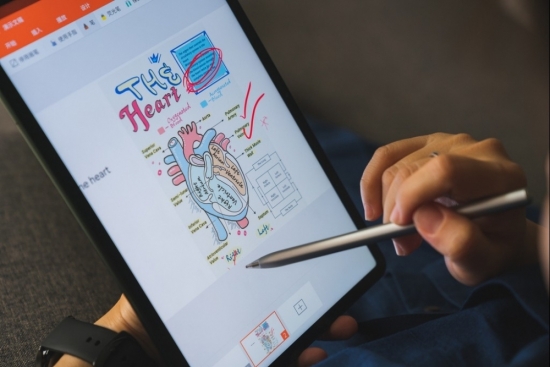 Huawei MatePad 11: Tablet dành cho giới văn phòng với mức giá tầm trung