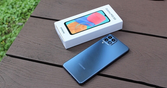 "Chiến binh" Galaxy M33 5G nhà Samsung: Xứng danh "đại kình địch" của Nokia G50 5G
