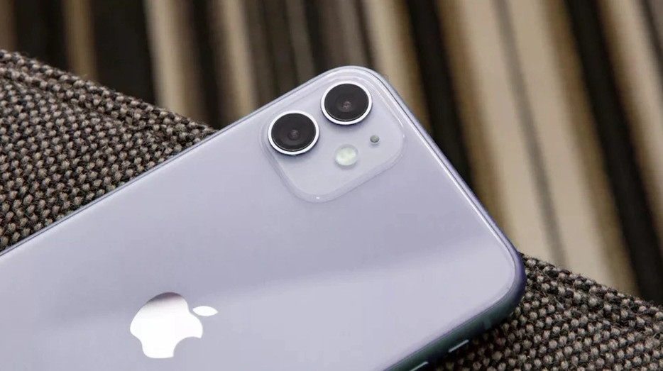 Cập nhật giá iPhone 11 mới nhất ngày 31/8: Nên chi 9 triệu cho 