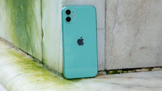 Giá iPhone 11 đầu tháng 9/2022: iPhone "đập hộp" vẫn quá khác biệt