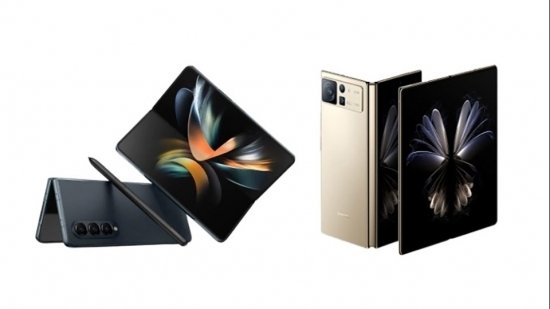 So kè Galaxy Z Fold4 và Xiaomi MIX Fold 2: Điện thoại nào "chất" hơn?