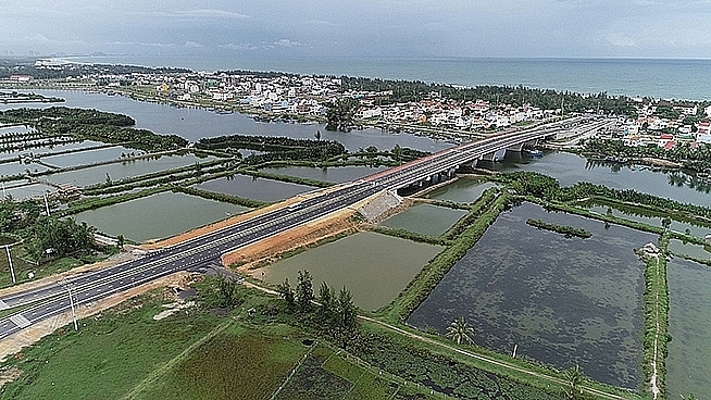 Cầu Km0+317 (cầu Đế Võng) xây dựng theo hình thức BT ở tỉnh Quảng Nam
