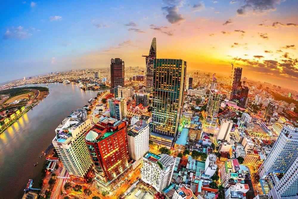 Nhiều biến động vĩ mô ảnh hưởng tới kinh tế Việt Nam những tháng cuối năm