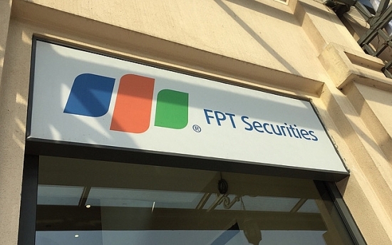 FPTS hoàn tất chào bán hơn 44 triệu cổ phiếu ra công chúng