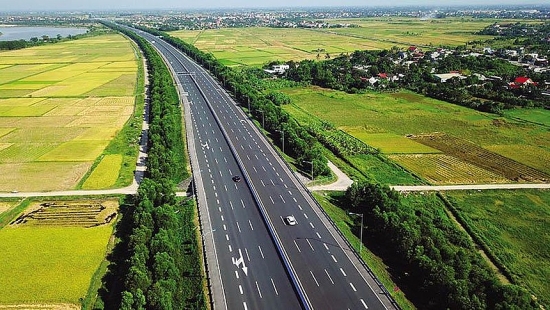 Chính phủ ra Nghị quyết mới gỡ vướng cho xây dựng cao tốc Bắc - Nam