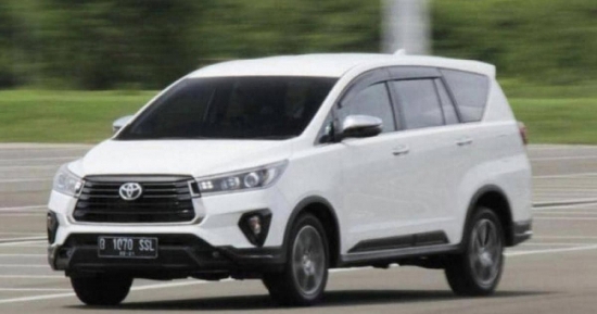 Toyota Innova 2022 bất ngờ nhận loạt nâng cấp “khủng”, Mitsubishi Xpander lo sợ “thất thế”