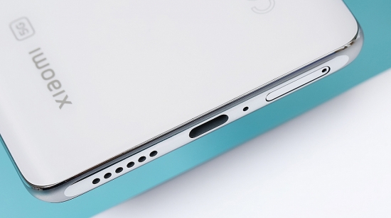 "Hàng tuyển" cao cấp nhà Xiaomi giảm giá sâu kỷ lục: "Uy hiếp đối thủ" Galaxy A73 5G