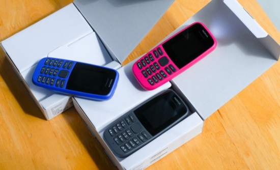 Điểm mặt 5 mẫu điện thoại "cục gạch" nhà Nokia: Giá chỉ vài trăm, tha hồ "quăng quật"
