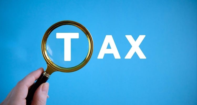 Phó Thủ tướng Thường trực yêu cầu ngăn chặn hành vi mua bán hóa đơn điện tử để trốn thuế