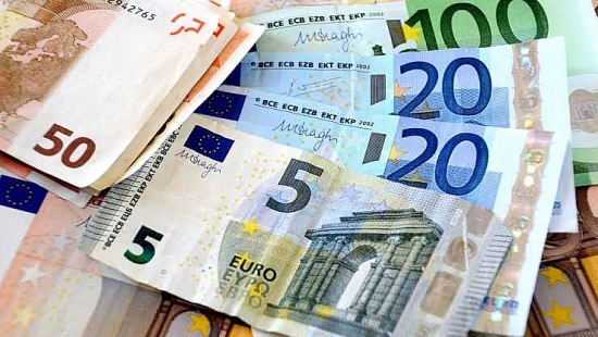 Tỷ giá euro hôm nay 21/9/2022: Đồng loạt “lao dốc”