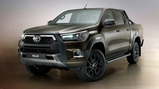 Xe bán tải đời 2020: Nên mua Ford Ranger hay Toyota Hilux?