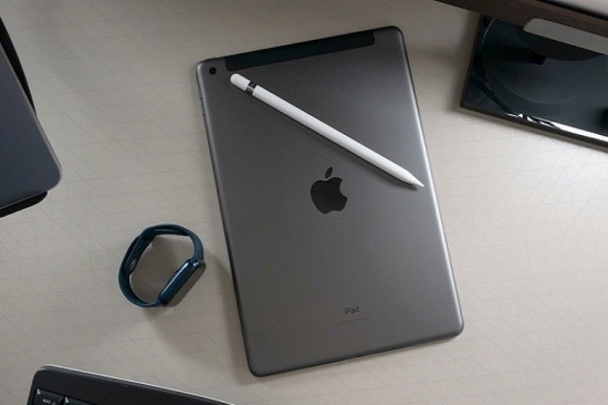 iPad Gen 9 giảm sâu “chạm đáy” khiến nhiều máy tính bảng Android khác lo “sốt vó”